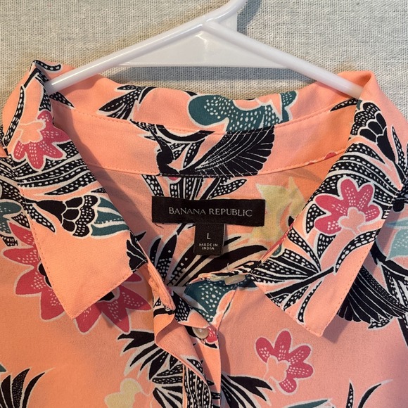 Banana Republic Womens Bright Pink Floral Blouse Large Tropical Lightweight Chic - Picture 2 of 9